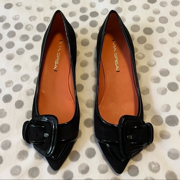 NWT Via Spiga Deandra Black Suede Buckle Pointy Toe Shoes Size 5.5 - Picture 3 of 13